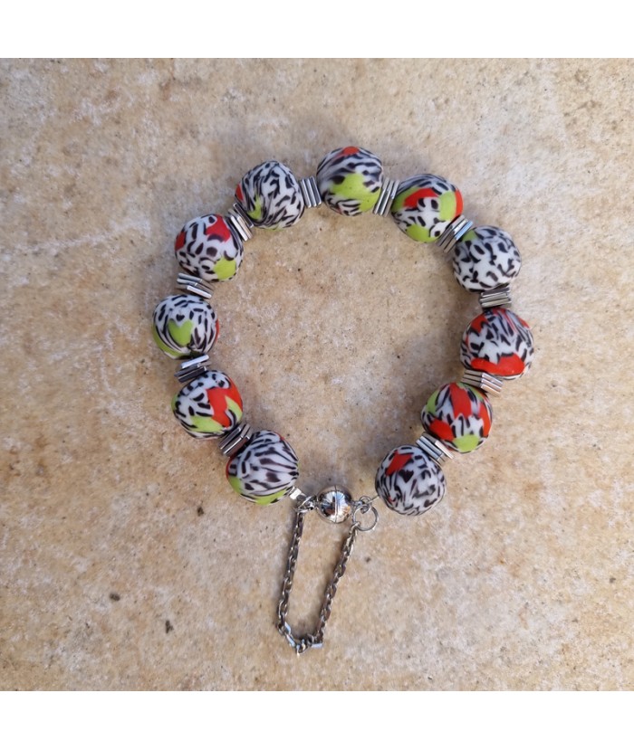 Bracelet blanc homme femme en perles artisanales africaines