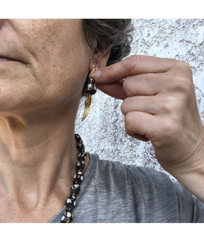 Boucles d'oreilles ethniques chic en perles artisanales et quartz